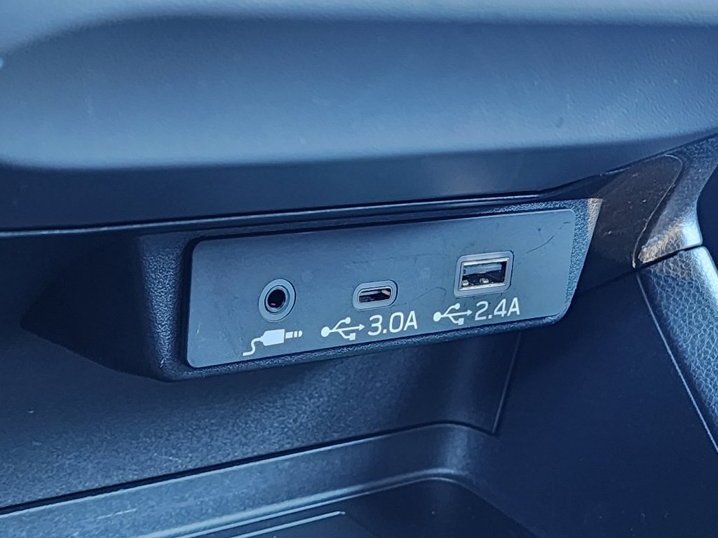2025 Subaru Crosstrek Limited - Photo 13