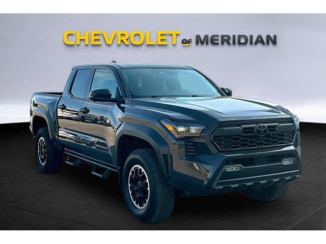 2024 Toyota Tacoma 4WD SR5