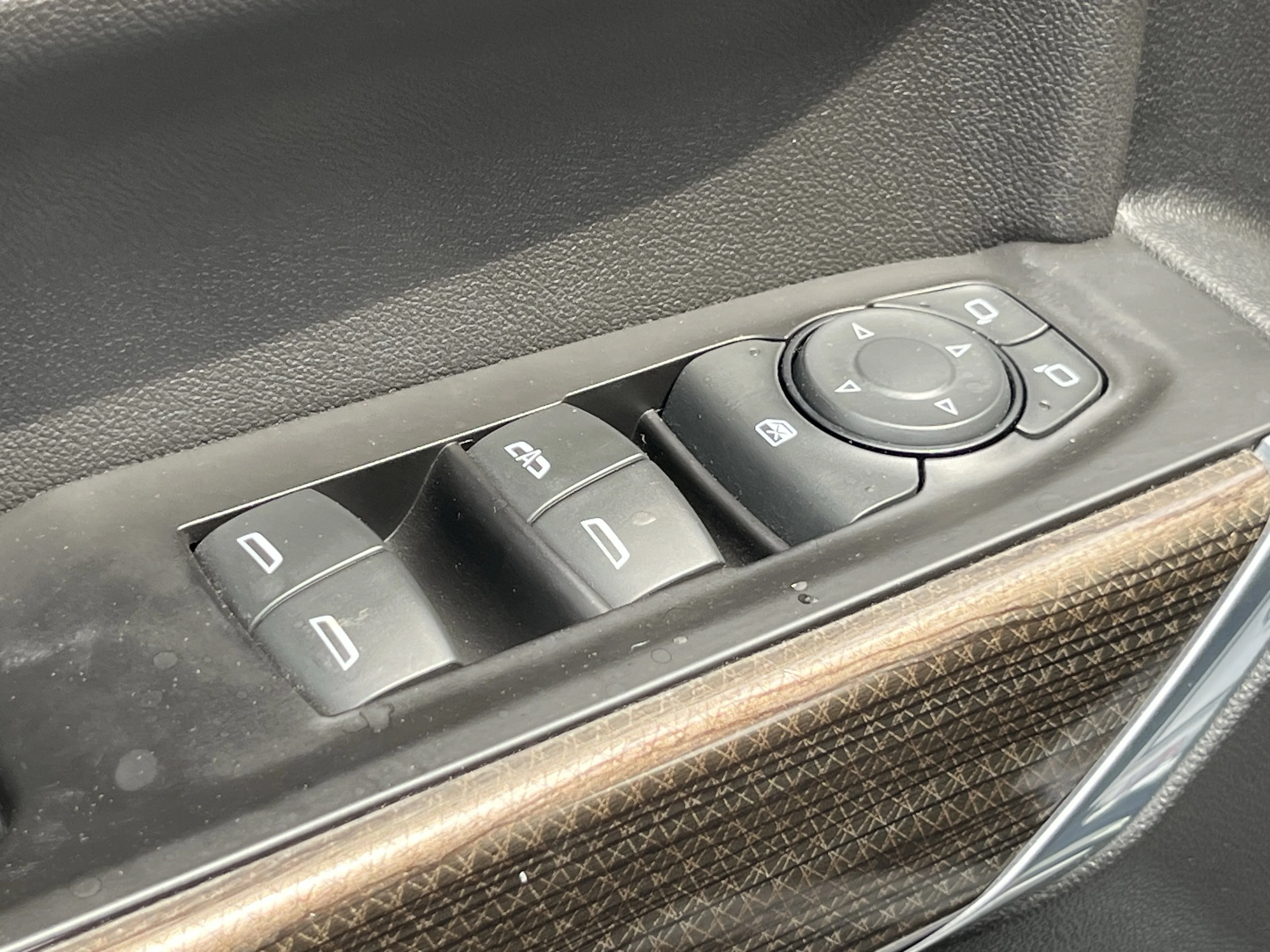 Used 2020 Silver Ice Metallic Chevrolet RST image 13