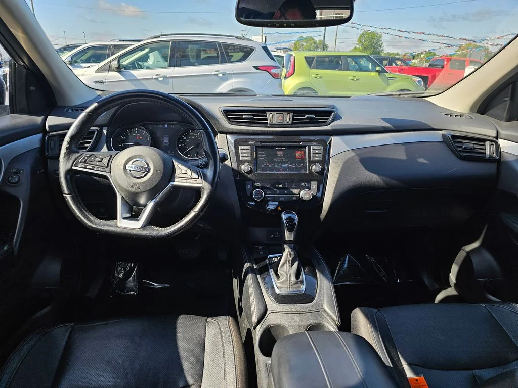 Used 2020 Nissan Rogue Sport SL with VIN JN1BJ1CW9LW365406 for sale in Tipton, IN