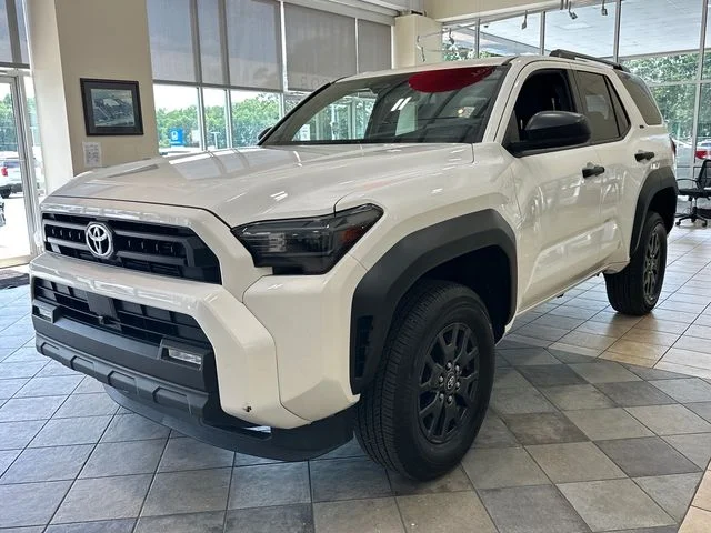 Used 2025 White Toyota SR5 image 7