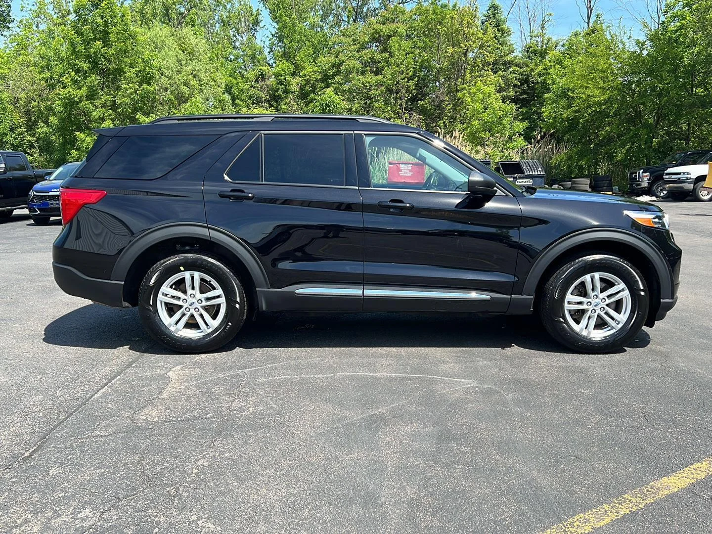 Used 2023 Agate Black Ford XLT image 23