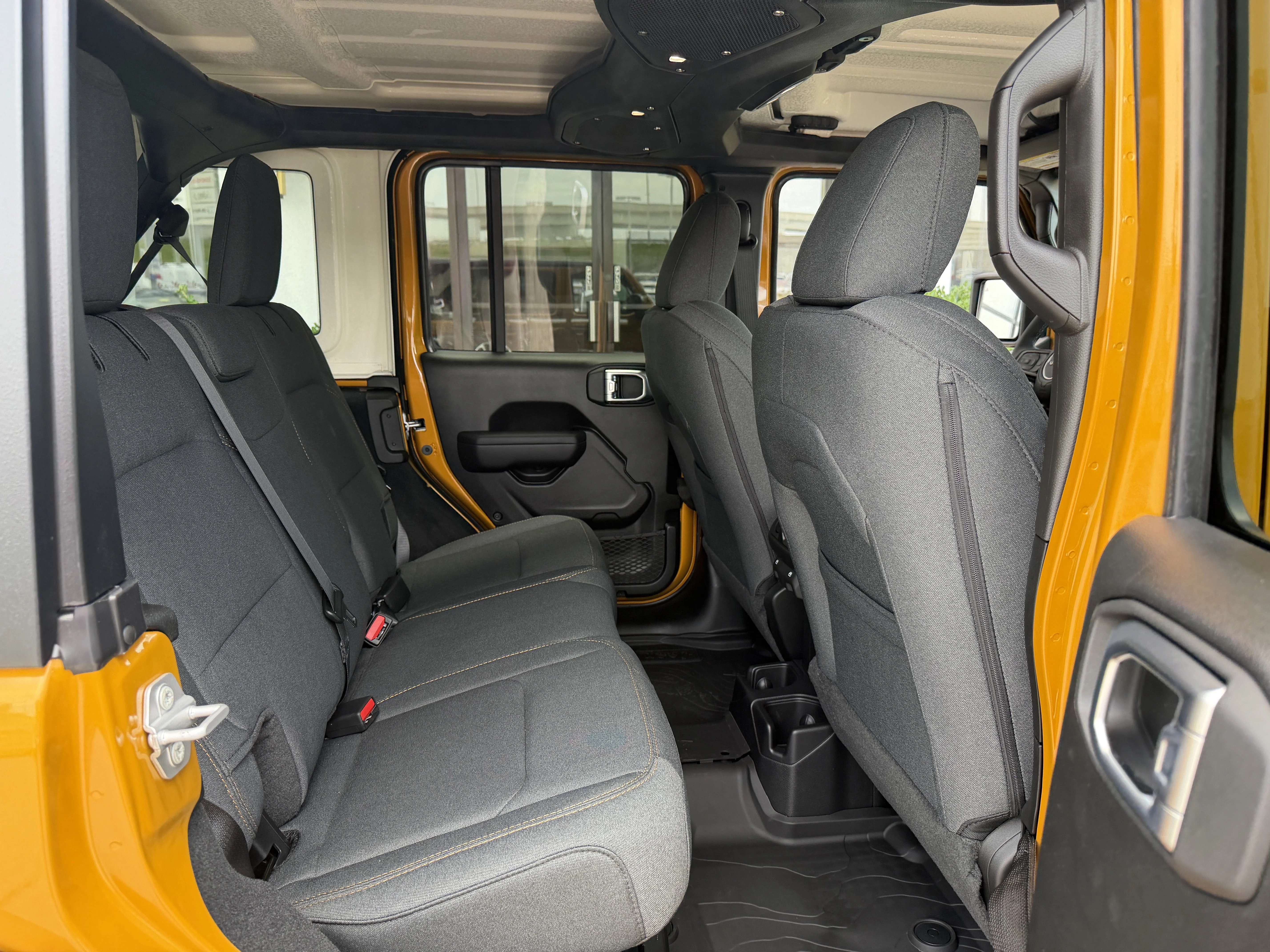 New 2026 Goldilocks Exterior Paint Jeep Sport S image 25