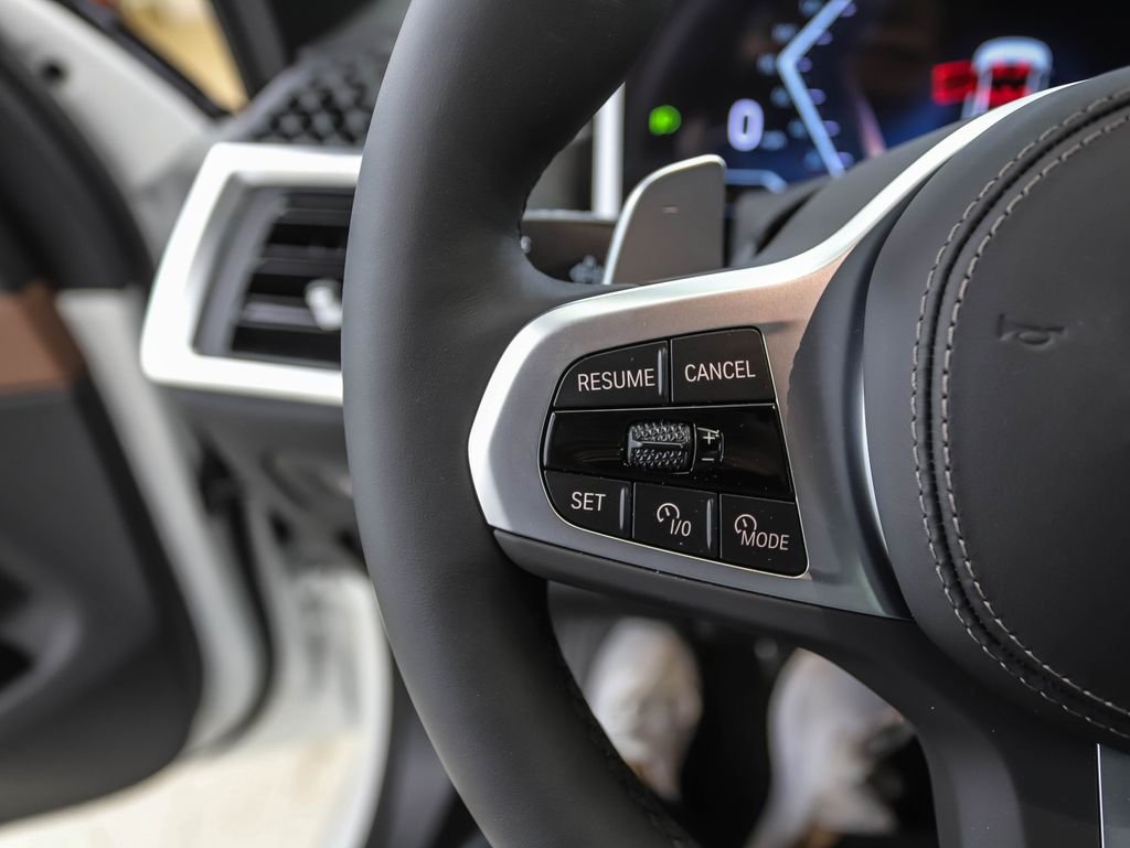 New 2026 White Metallic BMW xDrive40i image 12