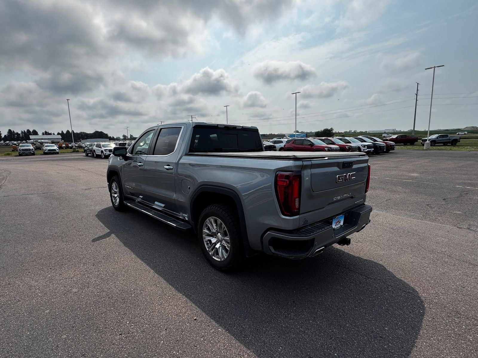 Used 2023 Sterling Metallic GMC Denali image 7
