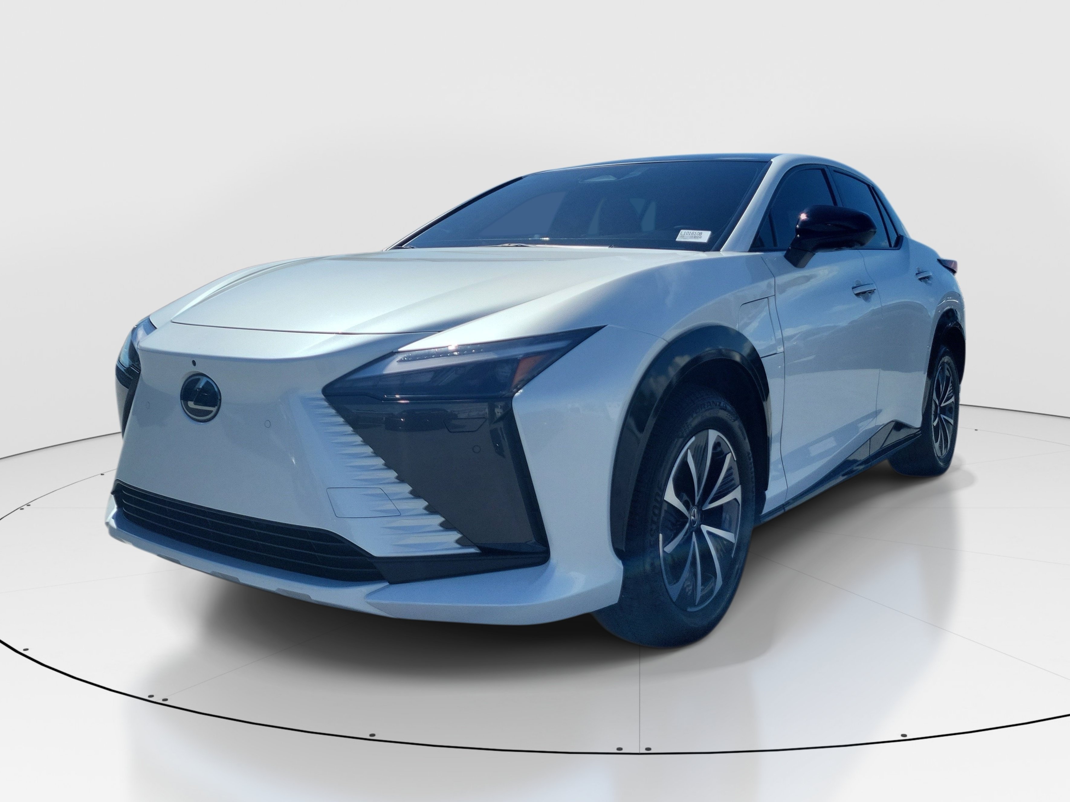 Used 2024 White Pearl Lexus RZ 450e Luxury image 3