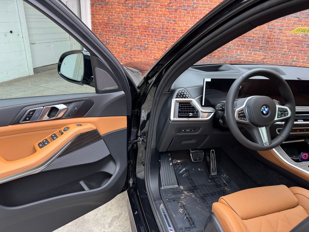 New 2026 Black BMW xDrive40i image 8
