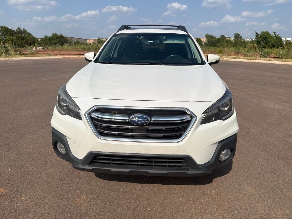 Used 2018 Crystal White Pearl Subaru 2.5i image 2