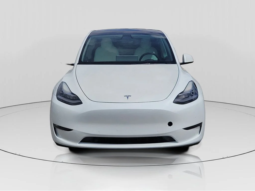 Used 2021 Tesla Model Y Long Range with VIN 5YJYGDEE7MF198707 for sale in Miami, FL