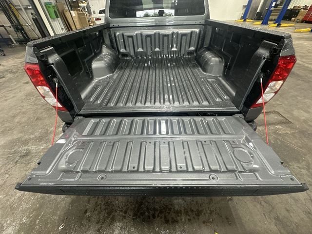 New 2026 Carbonized Gray Metallic Ford XL image 25