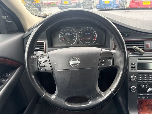 Used 2008 Electric Silver Metallic Volvo 3.2 image 18