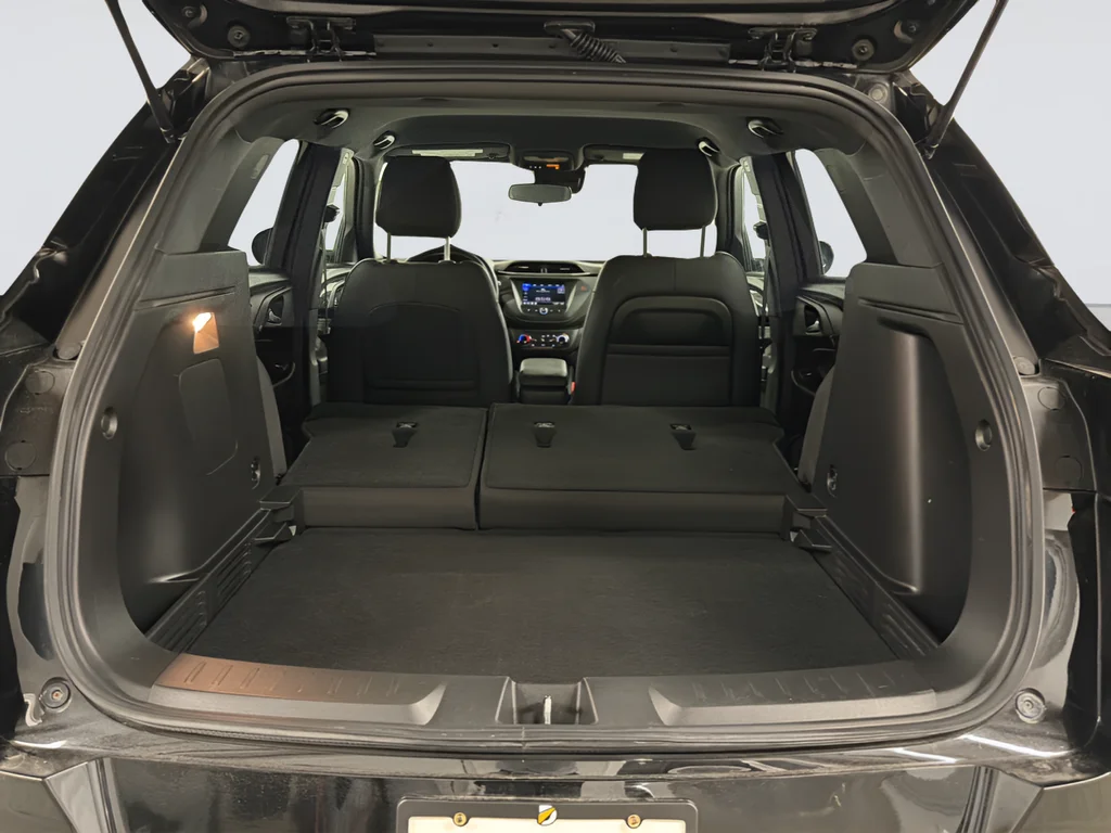 Used 2022 Black Chevrolet RS image 34