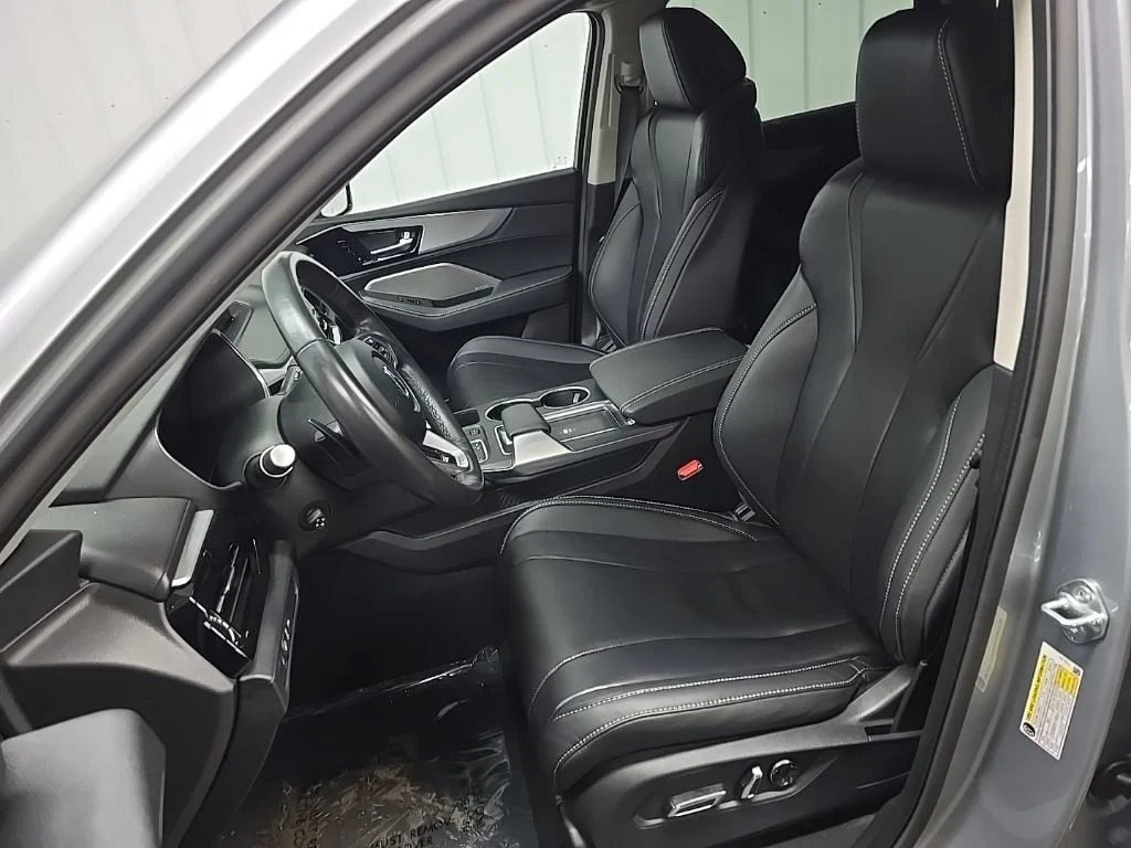 Used 2023 Gray Acura Technology image 30