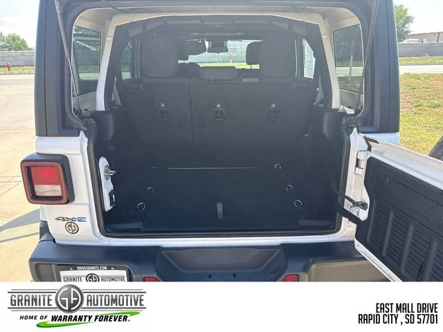 Used 2024 White Jeep Sport S 4xe image 21