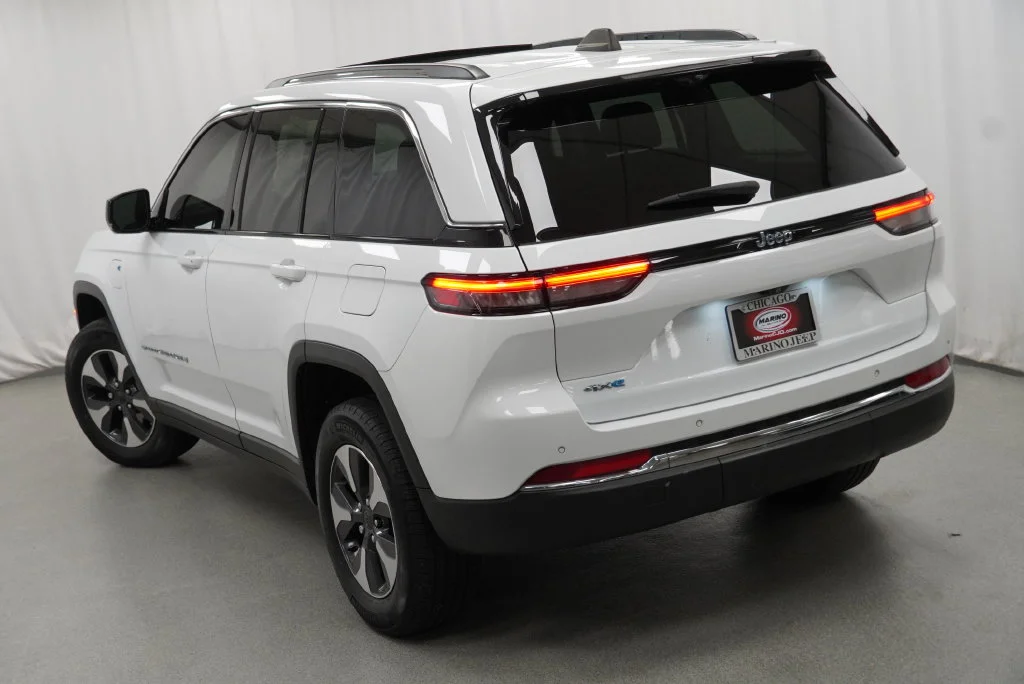 Used 2023 White Jeep 4xe image 16