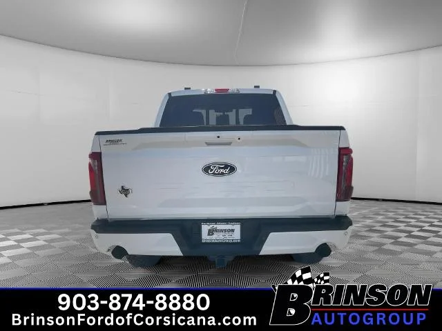 New 2026 Oxford White Ford XLT image 25