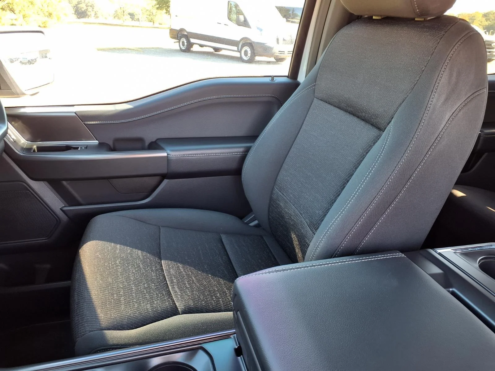 Used 2024 Avalanche Ford XLT image 22