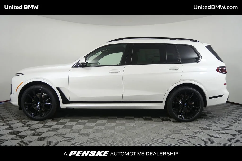 New 2027 Mineral White Metallic BMW xDrive40i image 6