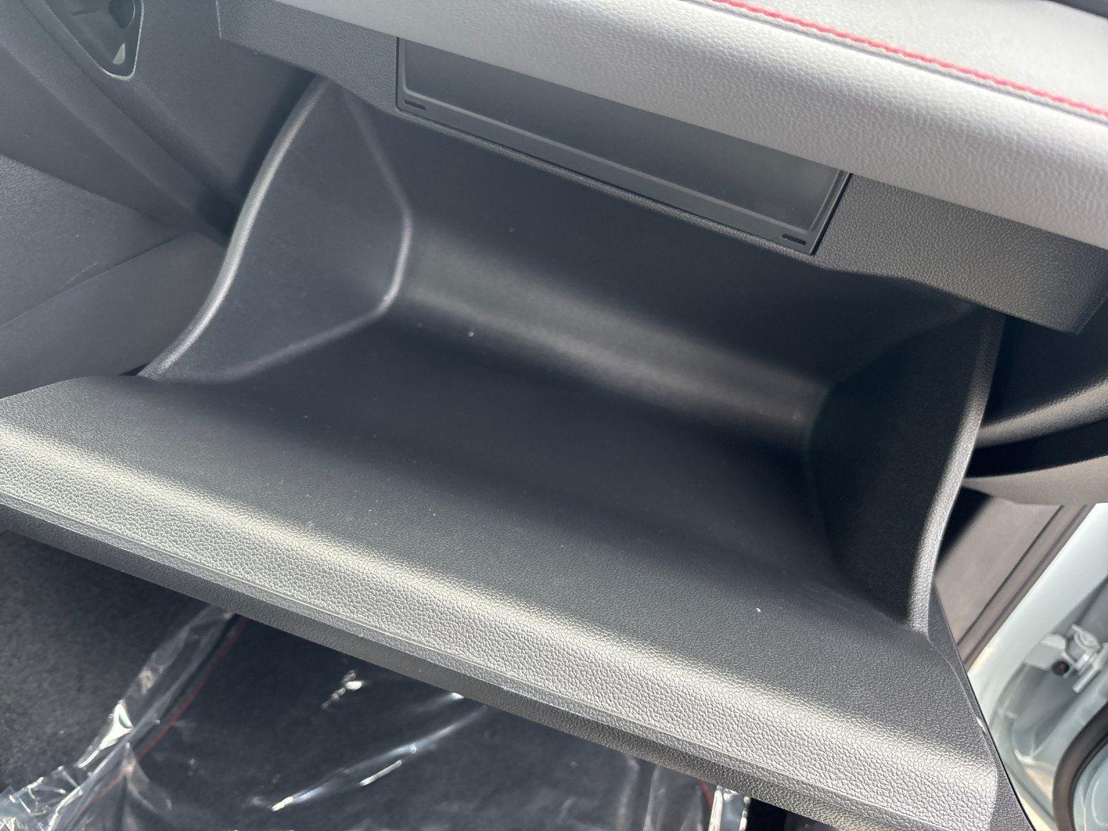 New 2026 Monument Gray w/Deep Black Roof Volkswagen Autobahn image 40