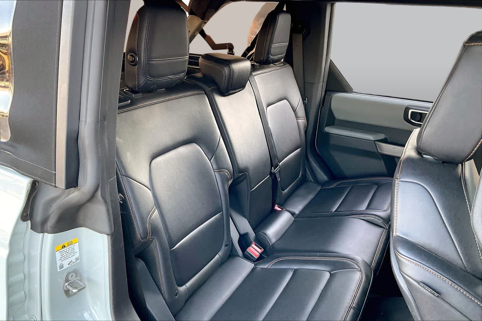 Used 2021 Cactus Gray Ford Badlands image 18