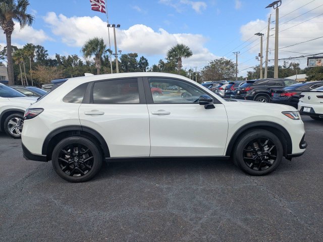 Used 2025 White Honda Sport image 2