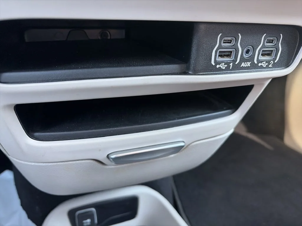 Used 2023 White Chrysler Touring L image 25