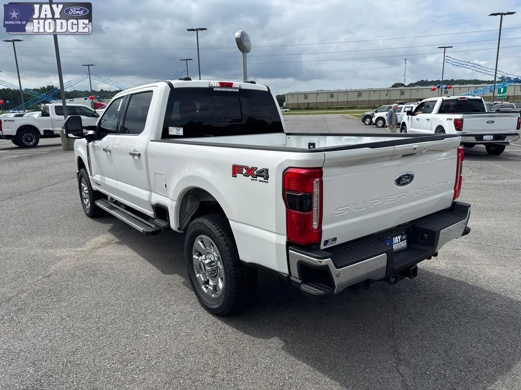New 2026 Star White Metallic Tri-Coat Ford F-250® Lariat® image 5
