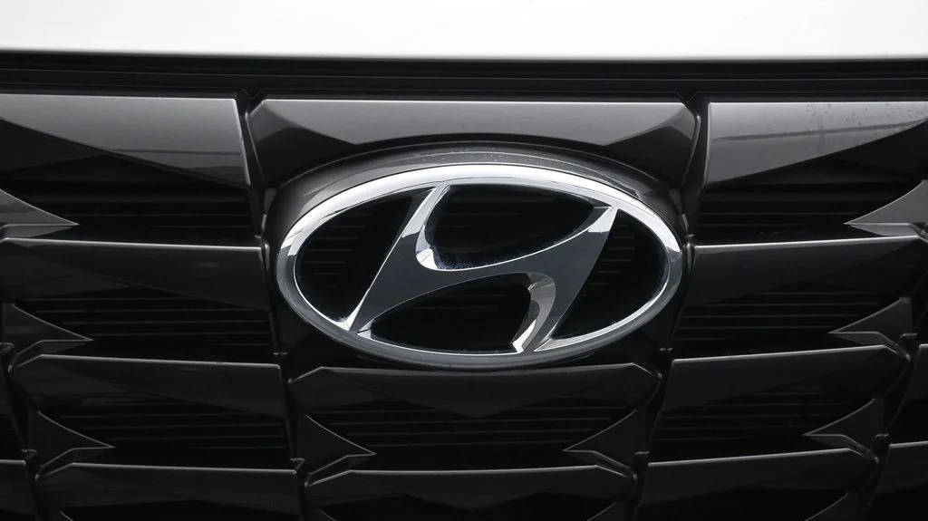 Certified Used 2023 Silver Hyundai SEL image 20