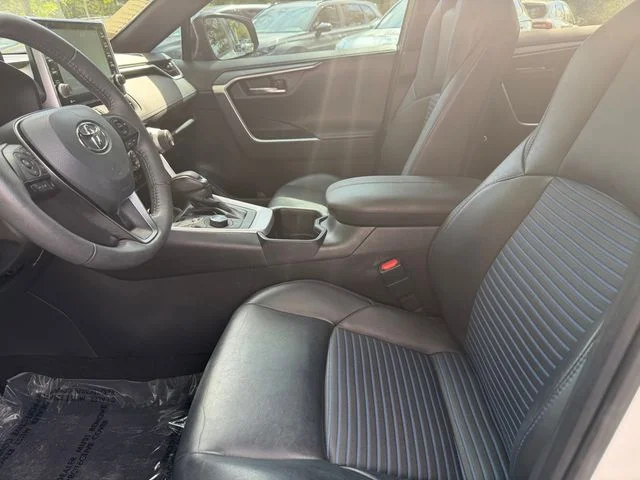 Used 2022 Midnight Black Metallic Toyota XSE image 16