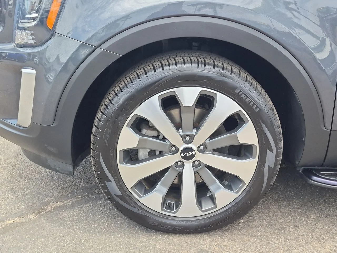 Certified Used 2022 Gravity Gray Kia S image 34