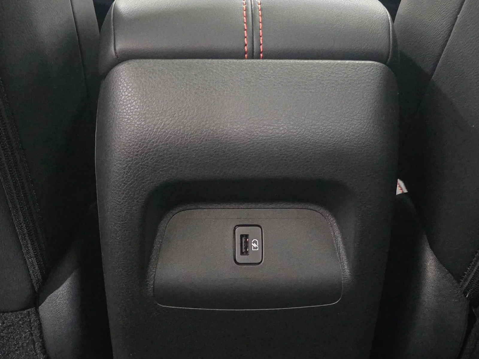 2025 Nissan Sentra SR - Photo 23