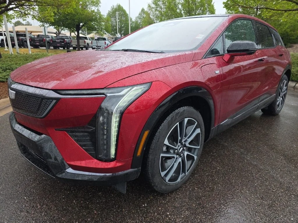 Certified 2025 Cadillac OPTIQ Sport 2 with VIN 3GYK3GMR3SS138574 for sale in Lone Tree, CO