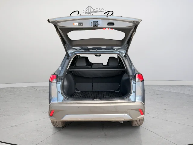 Used 2026  Toyota XLE image 24