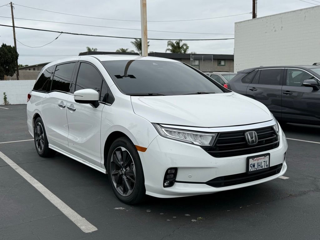 2024 Honda Odyssey Elite's photo