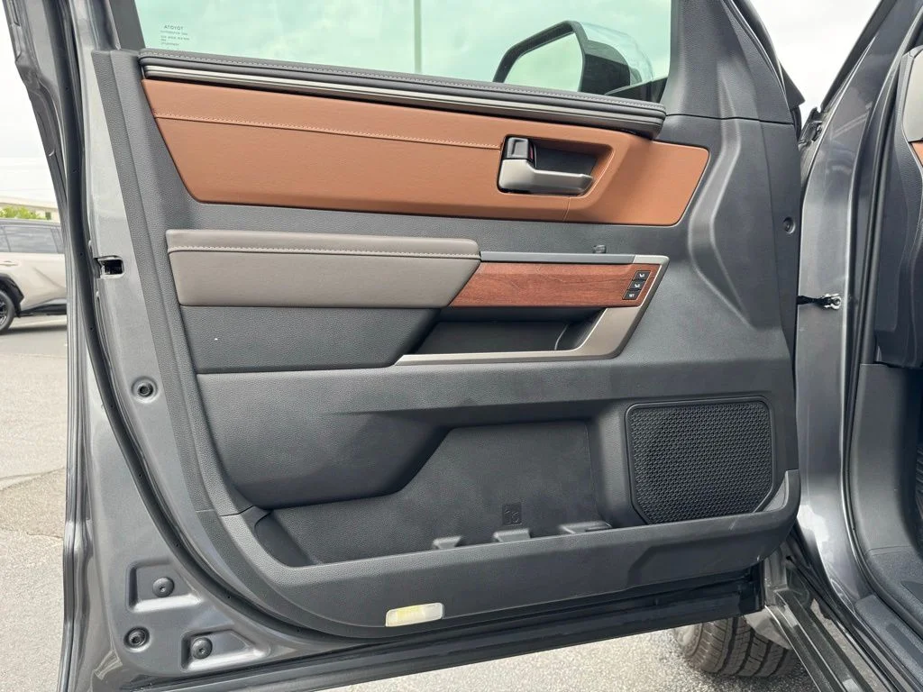 2026 Toyota Tundra 1794 Edition - Photo 12