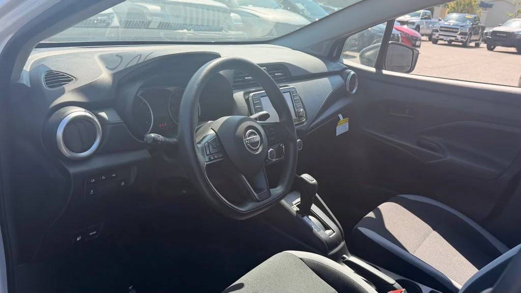 Used 2025 White Nissan 1.6 S image 5
