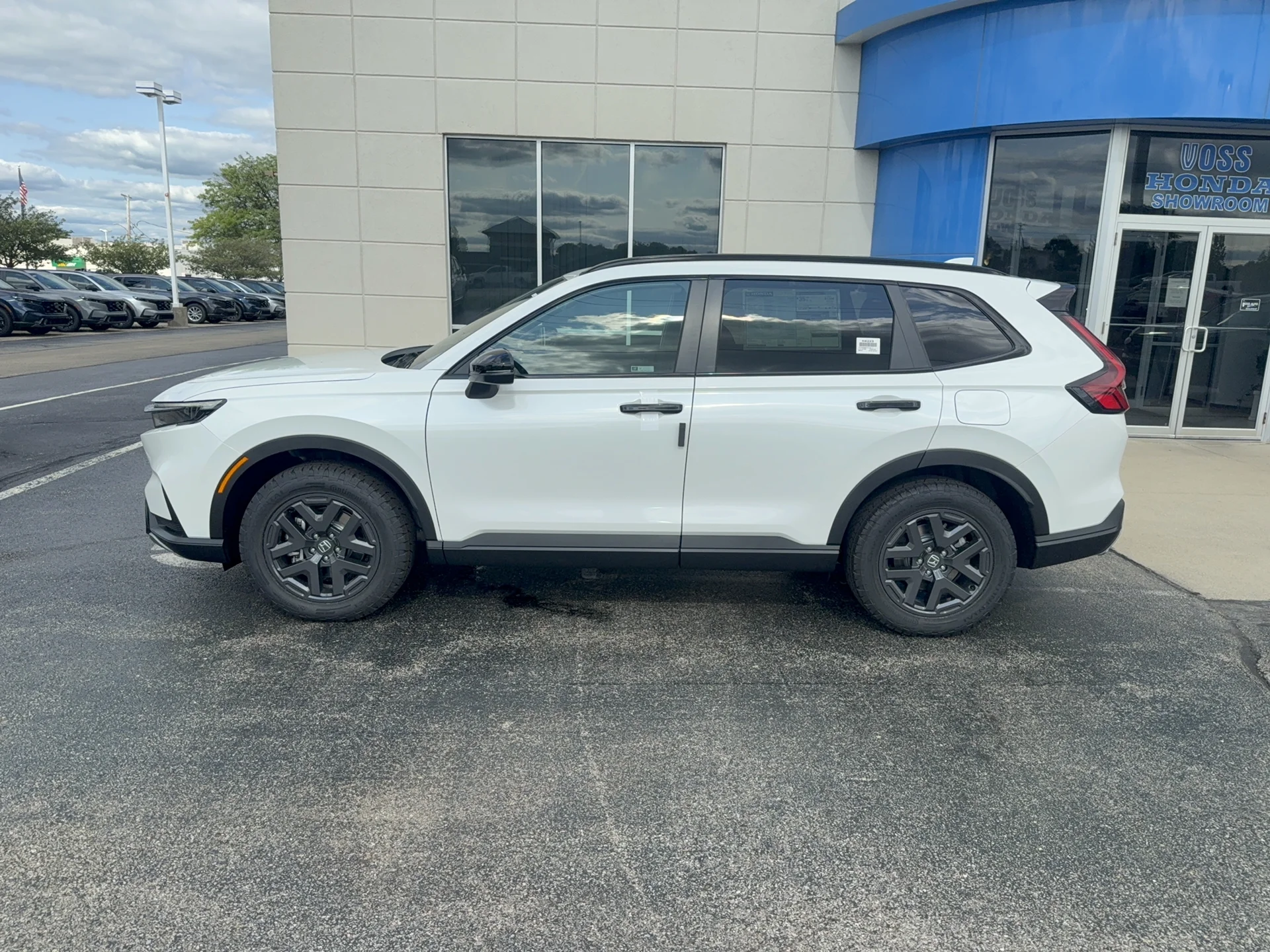 New 2026 Platinum White Pearl Honda TrailSport image 8