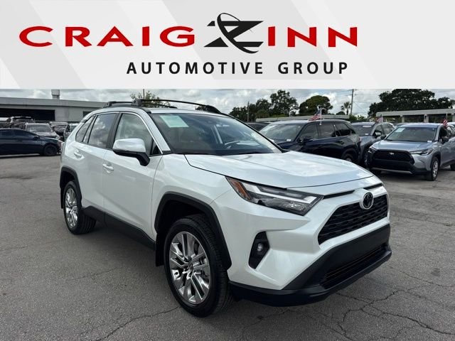 2025 Toyota RAV4 XLE Premium