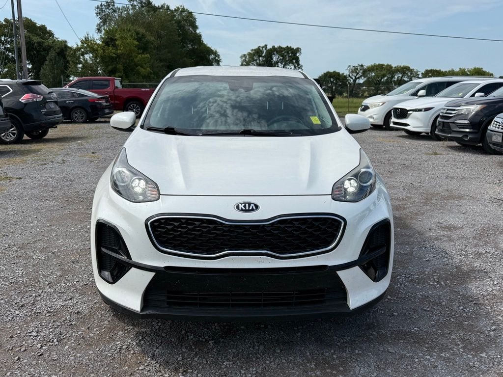 Used 2021 White Kia LX image 19