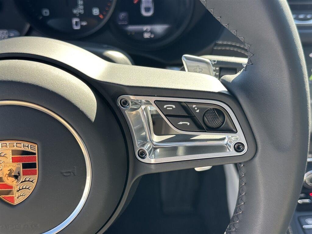 Used 2024  Porsche Style Edition image 23