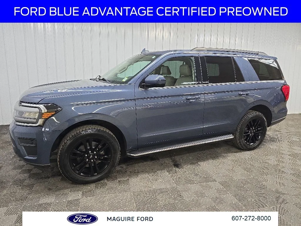 Used 2022 Blue Ford XLT image 8