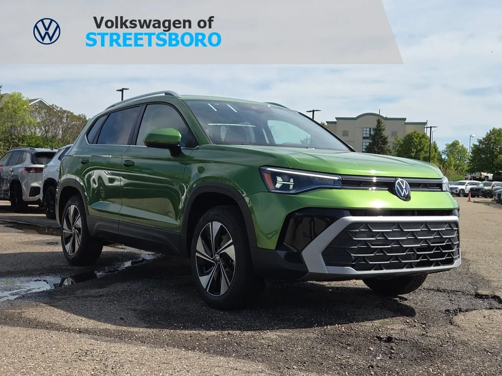 New 2026 Bright Moss Green Metallic Volkswagen 1.5T SE image 1