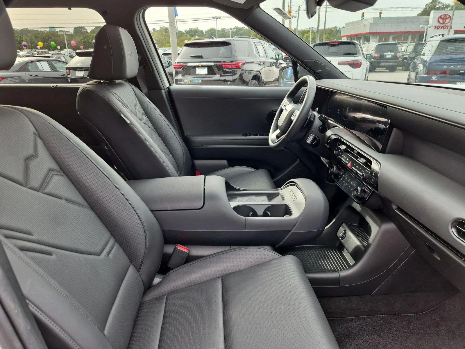 Used 2026 Creamy White Pearl Hyundai XRT Pro image 38