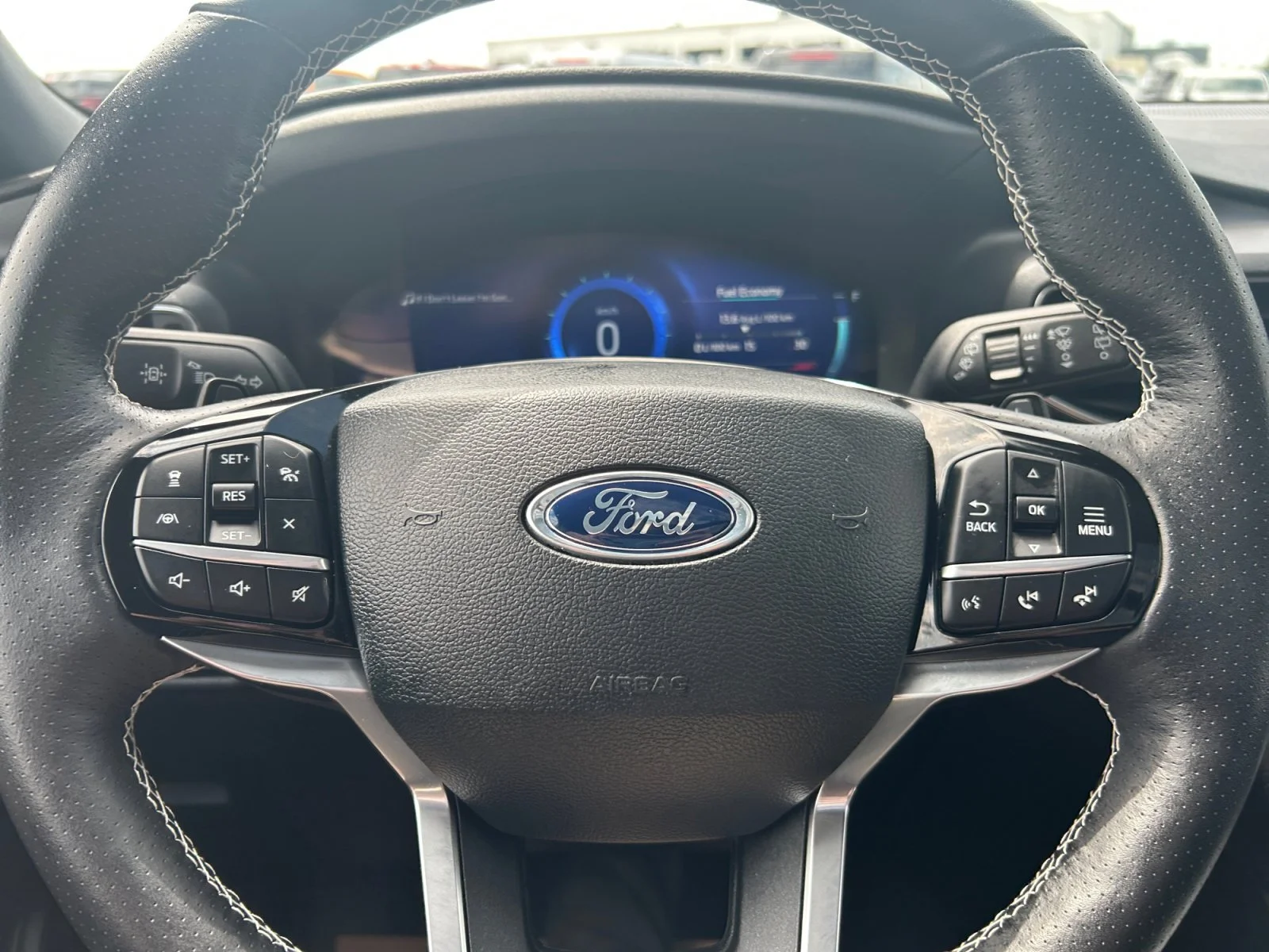 Used 2024  Ford ST 4WD image 23