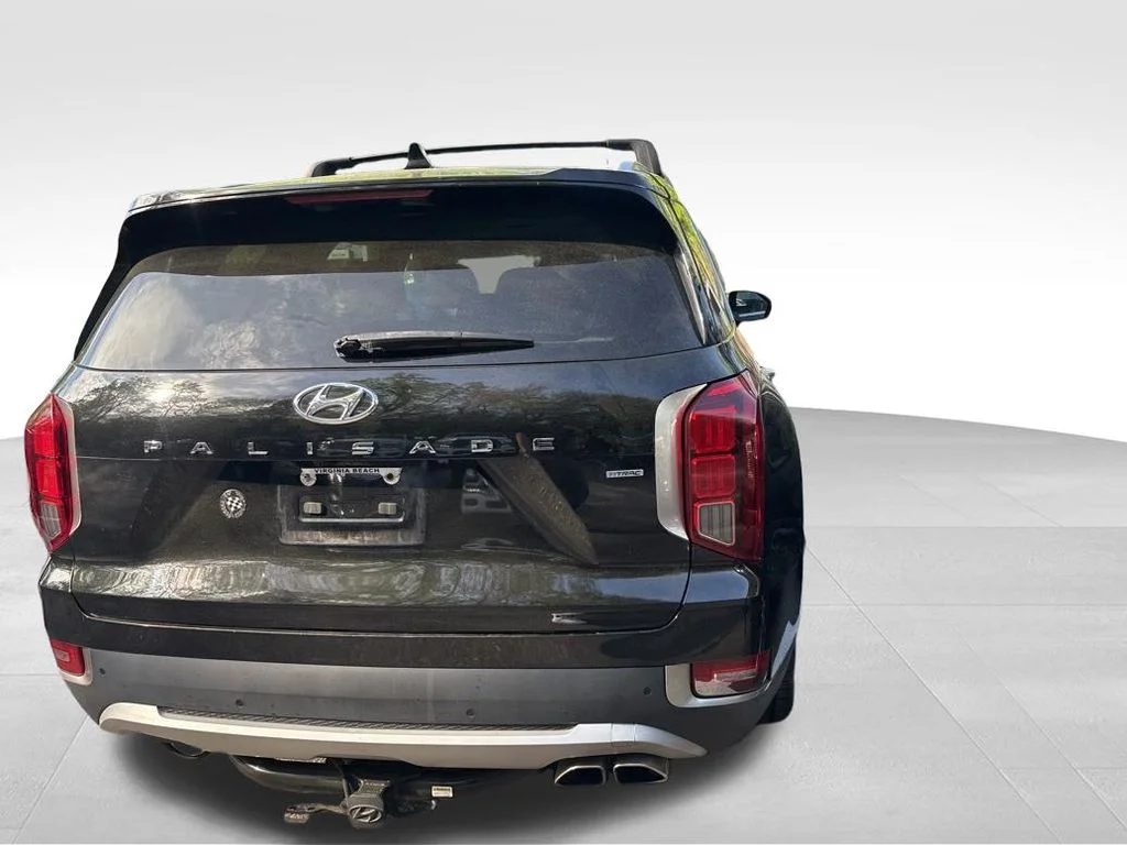 Used 2022 Black Hyundai SEL image 14