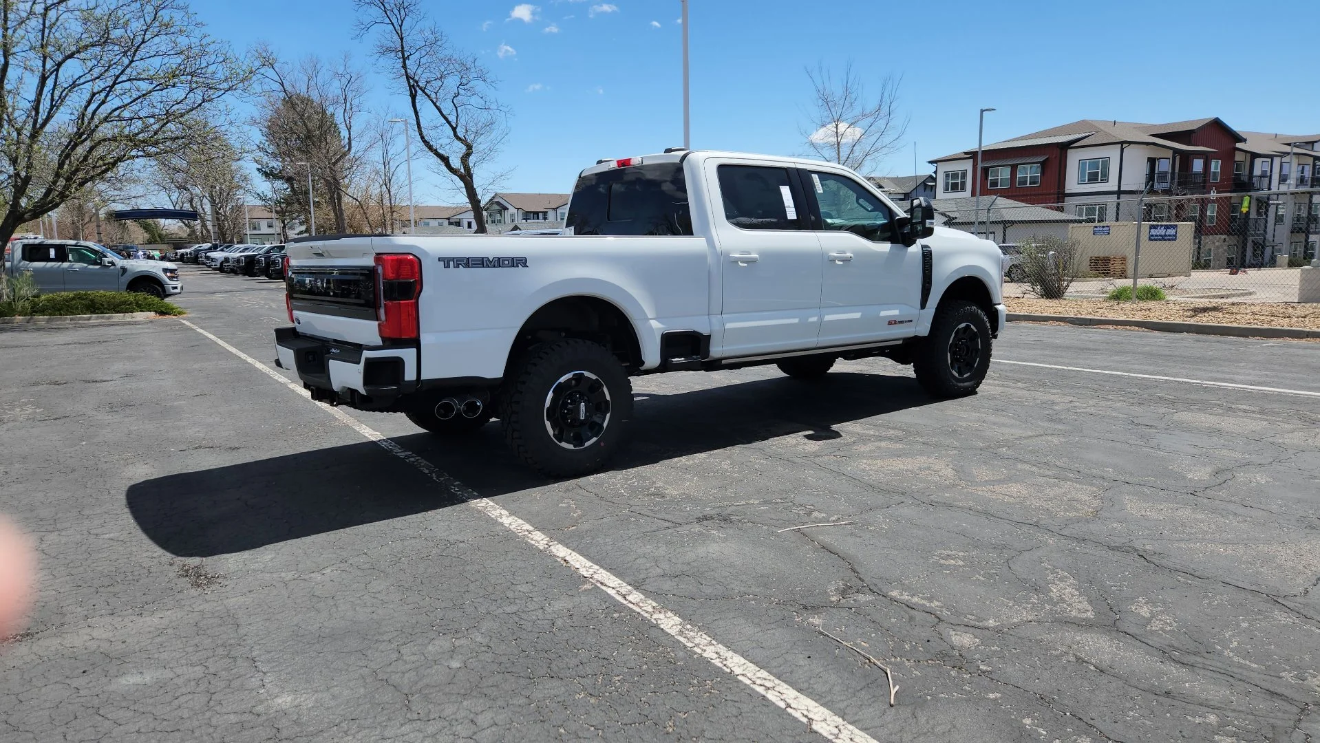 New 2026 Star White Metallic Tri-Coat Ford Platinum image 14