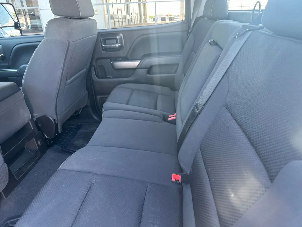 Used 2019 White Chevrolet LT image 24