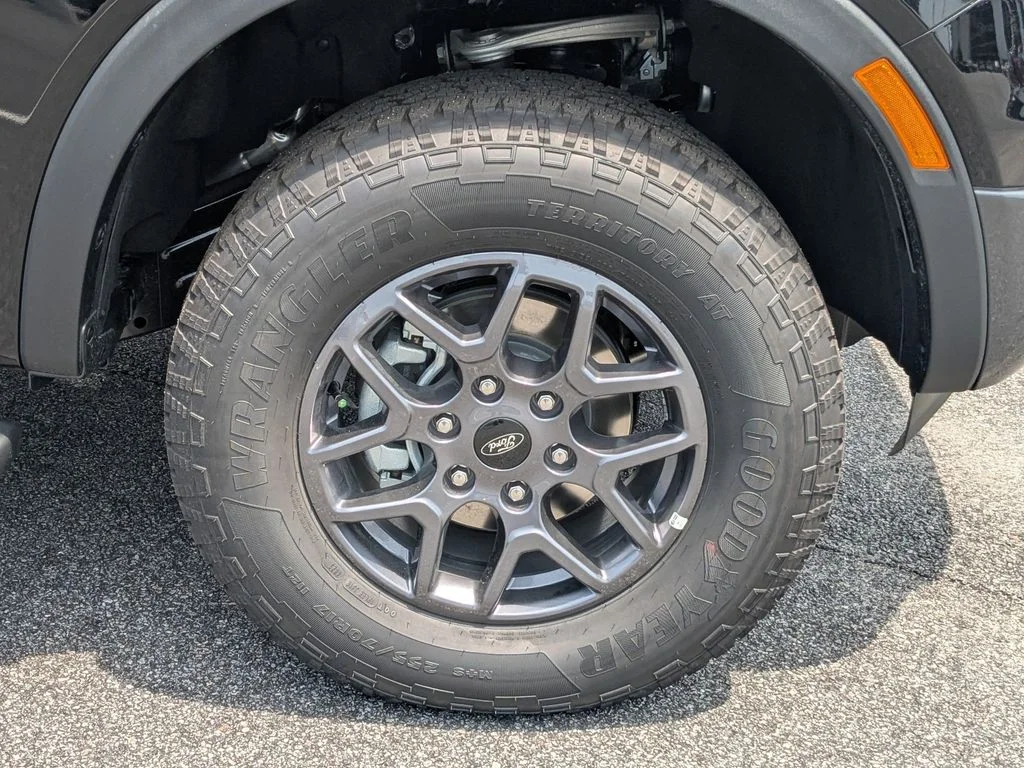 New 2026 Shadow Black Ford XLT image 13