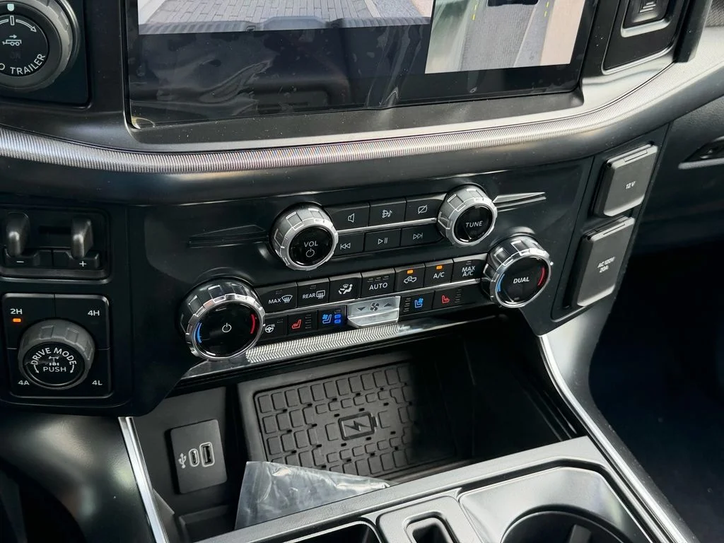 New 2026 White Ford Raptor image 14