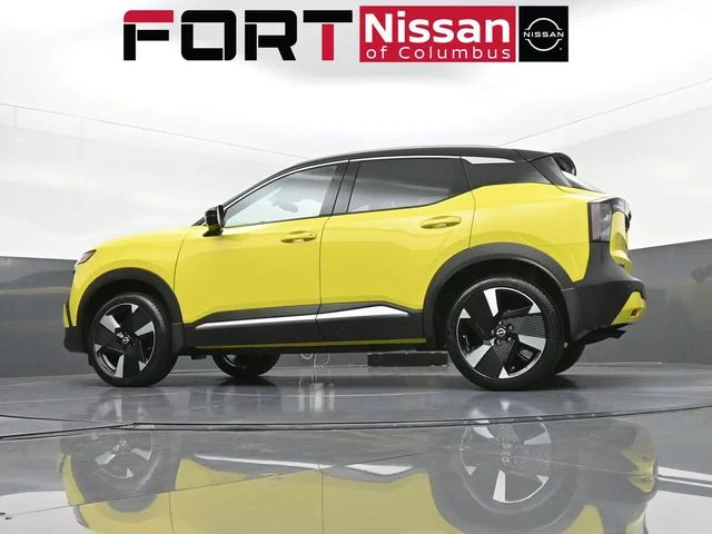 New 2025 Two-tone Yuzu Yellow Metallic / Super Black Nissan SR image 35